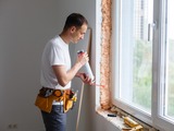 Jakie kleje, silikony, uszczelniacze i piany wykorzystuje się obecnie w pracach budowlanych?